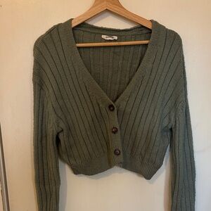 Garage Green Button-Up Crop Cardigan Small